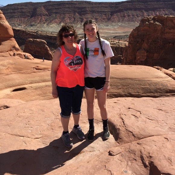 Meet your Posher, Taylor - Picture 1 of 1